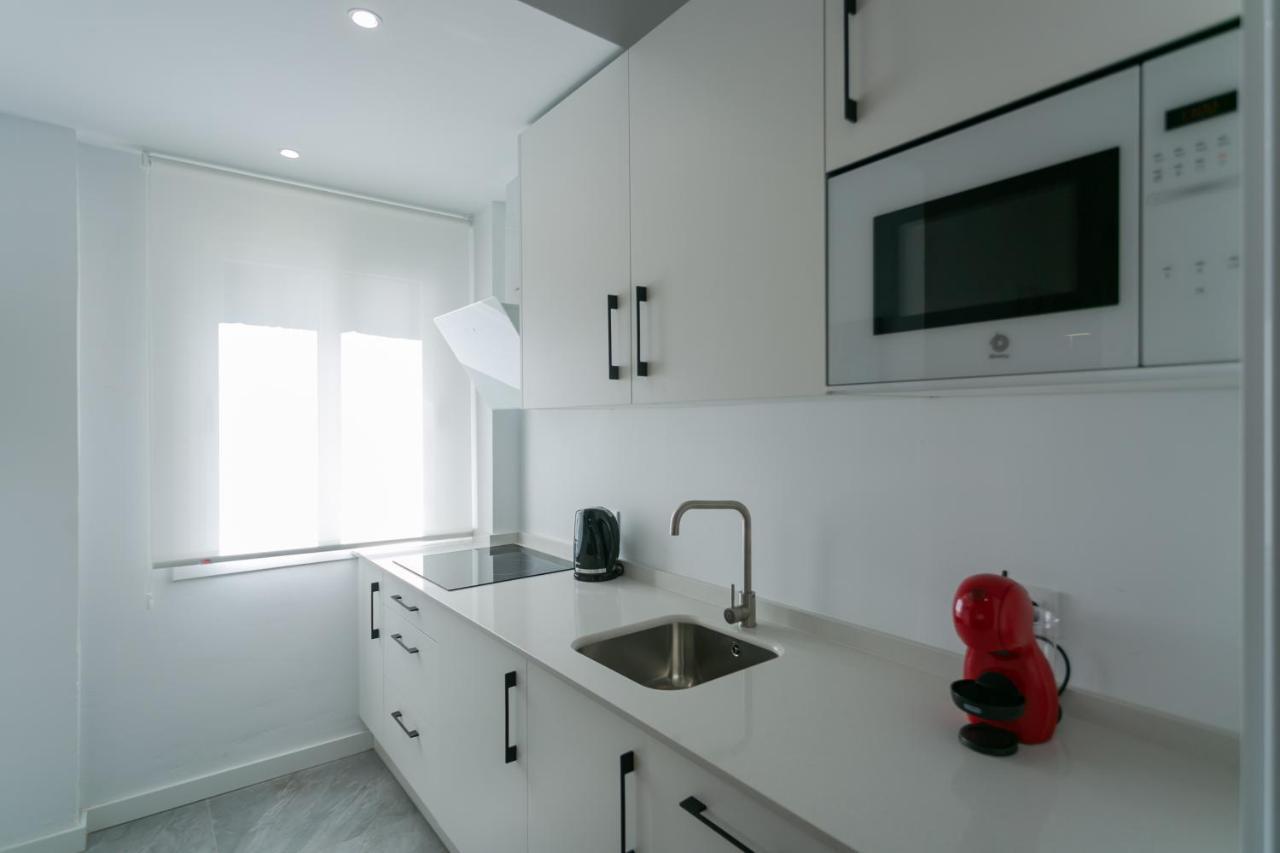 Lujoso Apartamento Con Piscina Compartida 3 Sevilla Eksteriør billede